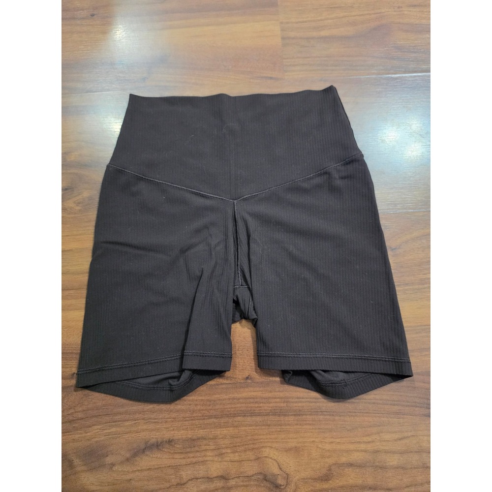 Excellent Offline by Aerie Biker Shorts Medium Black Ribbed V-Seam Crossover